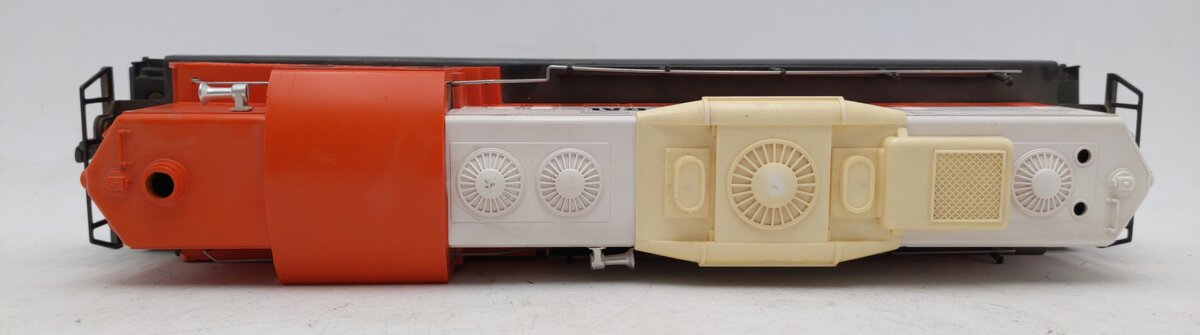 Lionel 6-8030 O Gauge Illinois Central GP-9 Diesel Locomotive #8030 EX/Box