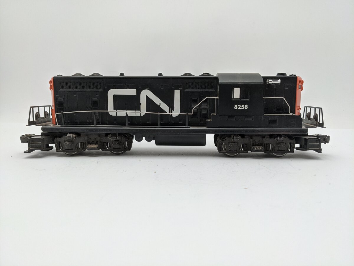 Lionel 6-8258 O Gauge Canadian National GP7 Non-Powered Diesel Locomotive EX