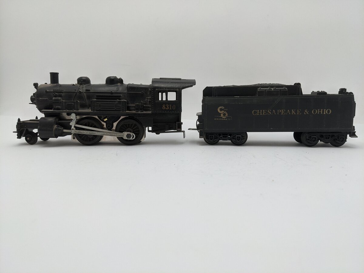 Lionel 6-8310 Chesapeake & Ohio 2-4-0 Steam Locomotive And Tender VG