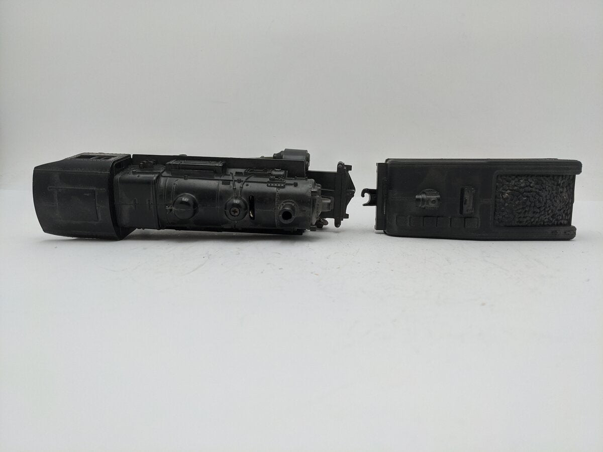 Lionel 6-8310 Nickel Plate Road 2-4-0 Steam Locomotive and Tender VG