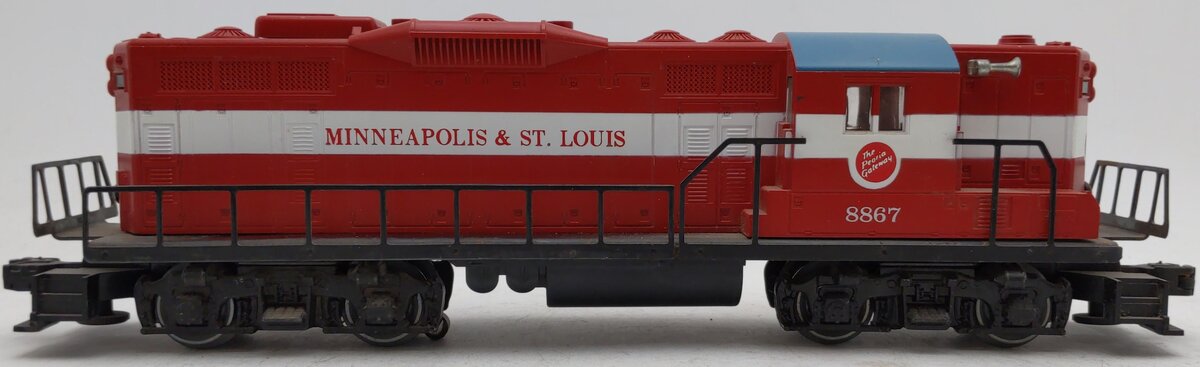 Lionel 6-8867 O Gauge Minneapolis and St. Louis GP9 Non-Powered Diesel Engine VG/Box