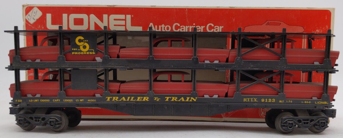 Lionel 6-9123 O Gauge Chesapeake and Ohio 3-Tier Auto Carrier Car VG/Box