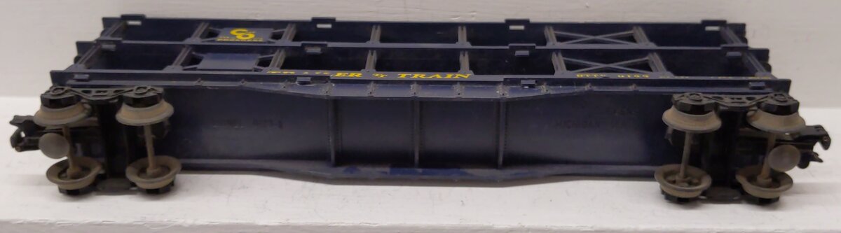 Lionel 6-9123 O Gauge Chesapeake and Ohio 3-Tier Auto Carrier Car EX/Box