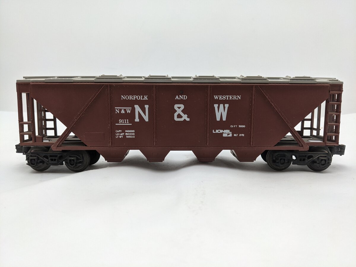 Lionel 6-9111 O Gauge Norfolk and Western 4-Bay Hopper #9111 EX/Box