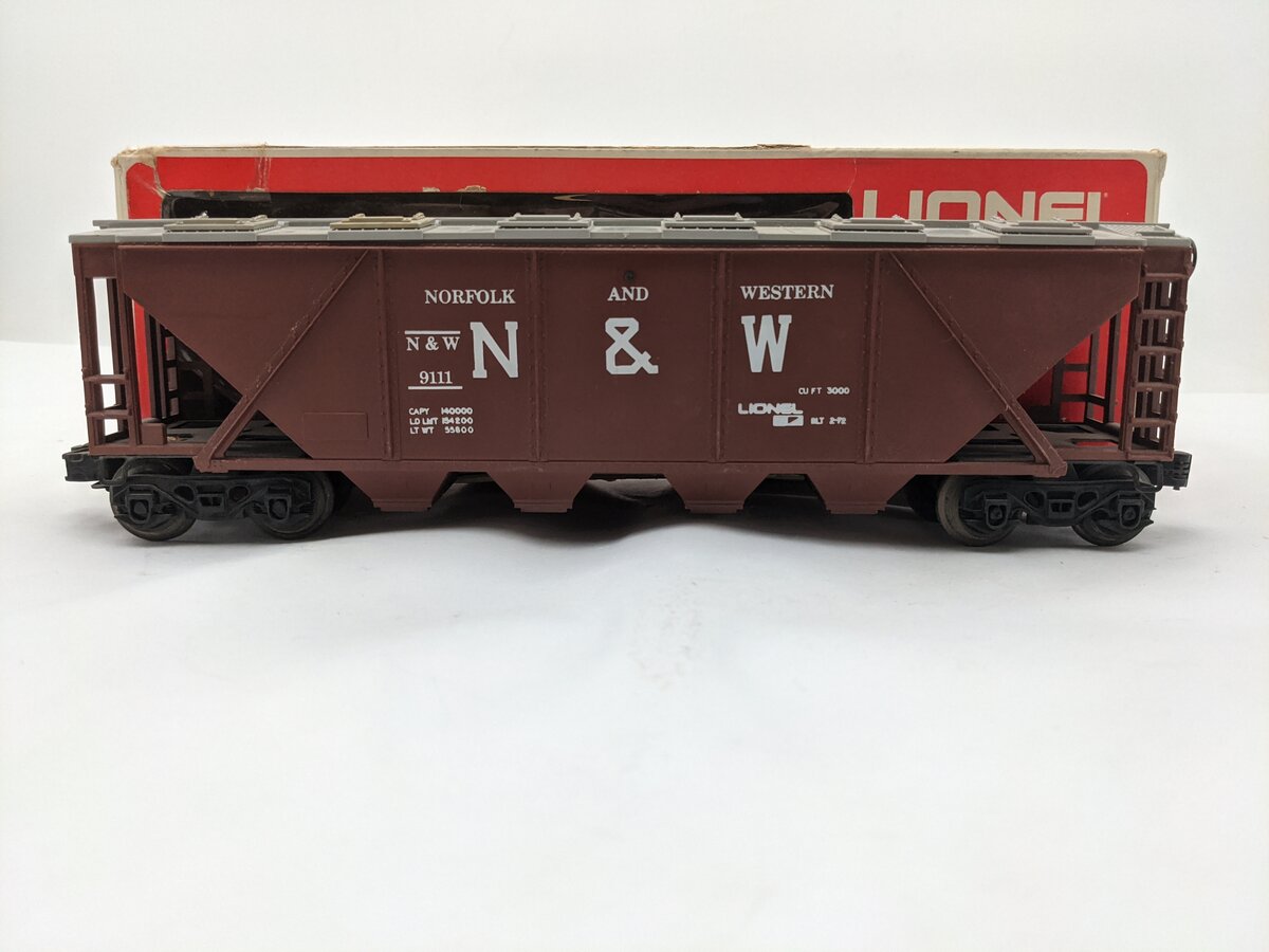 Lionel 6-9111 O Gauge Norfolk and Western 4-Bay Hopper #9111 EX/Box