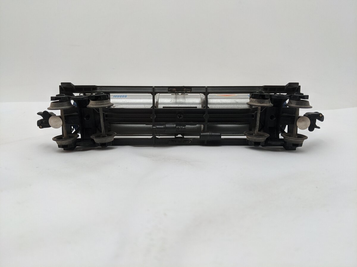 Lionel 6-9153 O Gauge Chevron Single Dome Tank Car EX/Box