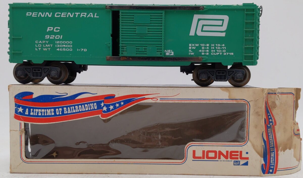 Lionel 6-9201 O Gauge Penn Central Boxcar EX/Box
