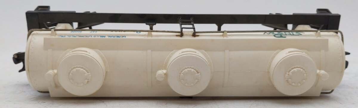 Lionel 6-9250 Waterpoxy Triple Dome Tank Car VG/Box