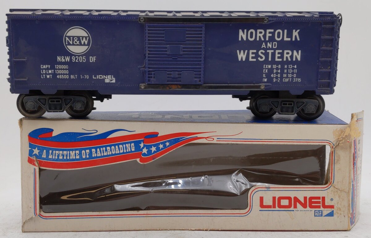 Lionel 6-9205 O Gauge Norfolk & Western Boxcar #9205 VG/Box