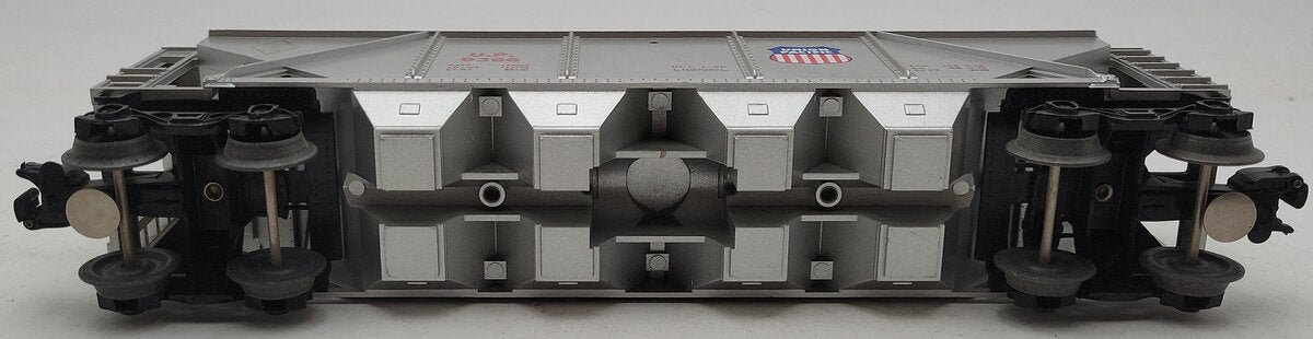 Lionel 6-9366 O Gauge Union Pacific Covered 4-Bay Hopper #9366 EX/Box
