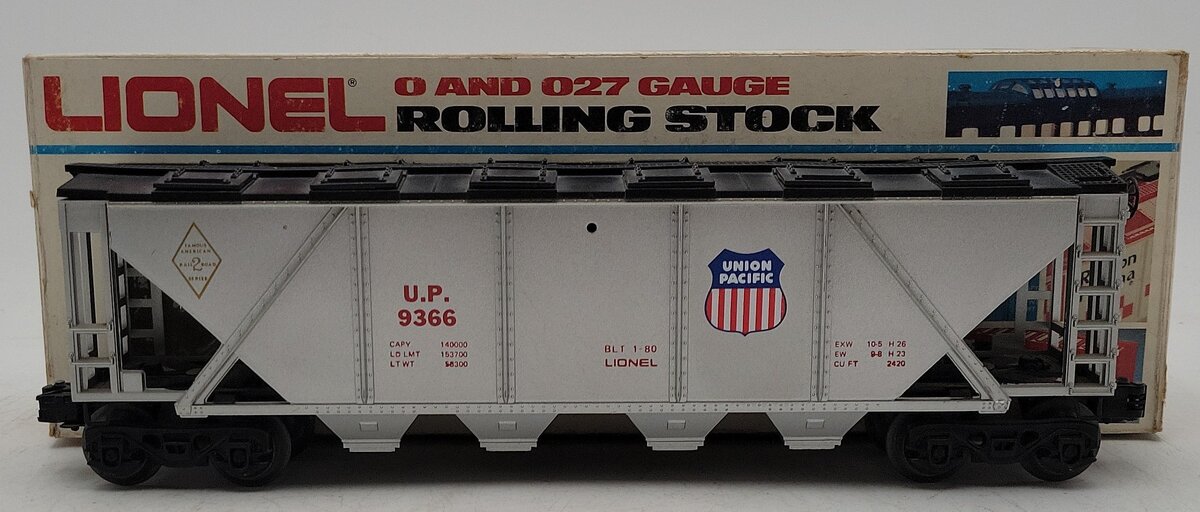 Lionel 6-9366 O Gauge Union Pacific Covered 4-Bay Hopper #9366 EX/Box