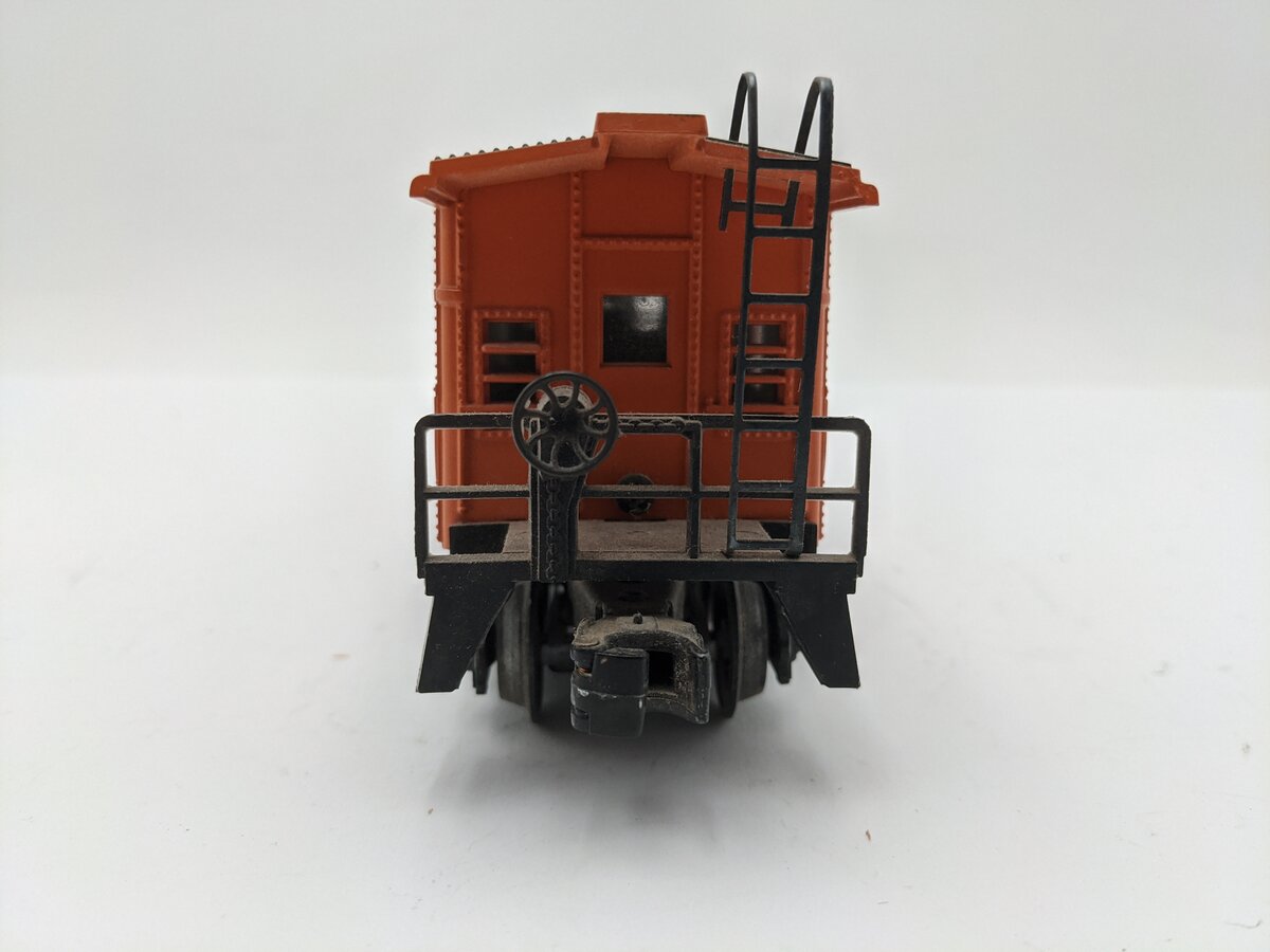 Lionel 6-9269 O Milwaukee Road Bay Window Caboose EX