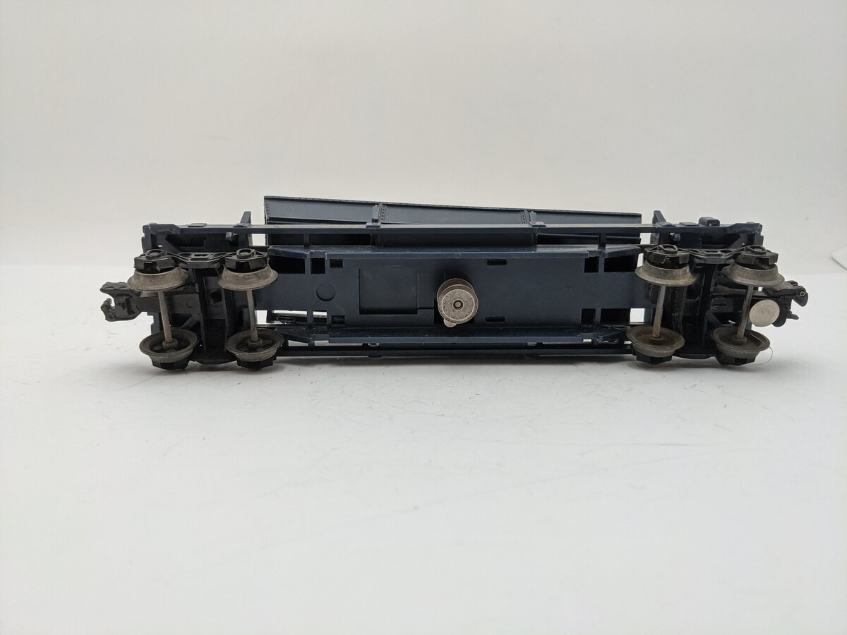 Lionel 6-9304 O Gauge Chesapeake & Ohio Operating Ore Dump Car VG/Box