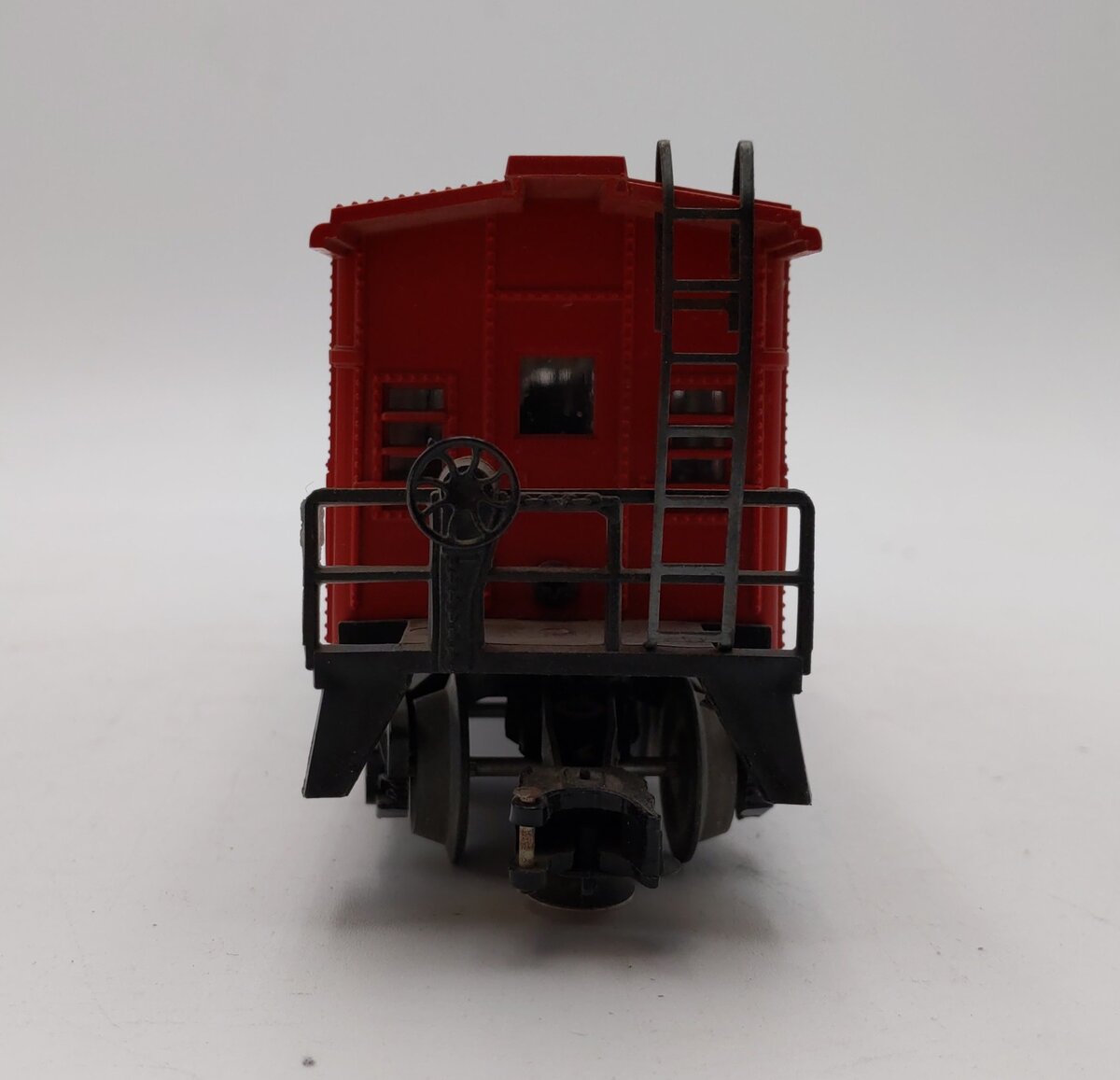 Lionel 6-9272 O Gauge New Haven Bay Window Lighted Caboose LN/Box