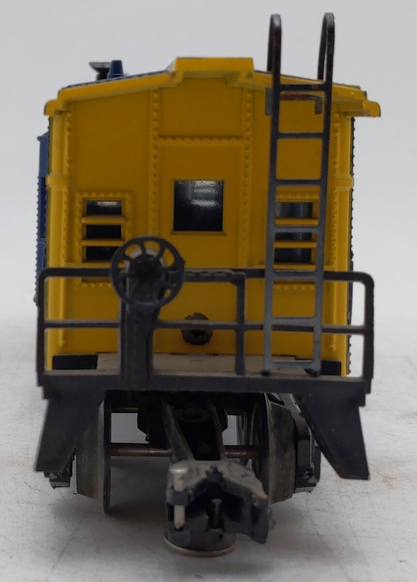 Lionel 6-9317 O Gauge AT&SF Blue & Yellow Bay Window Caboose #9317 VG/Box