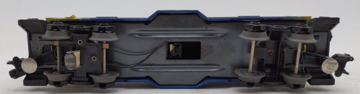 Lionel 6-9317 O Gauge AT&SF Blue & Yellow Bay Window Caboose #9317 VG/Box