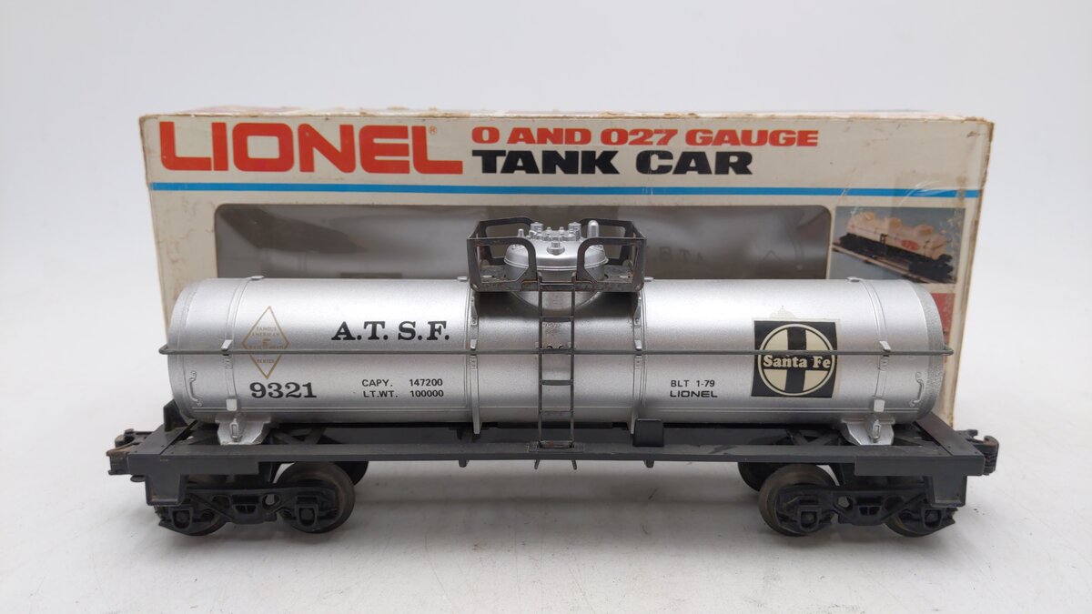 Lionel 6-9321 O Gauge Atchison Topeka & Santa Fe Single Dome Tank Car VG/Box