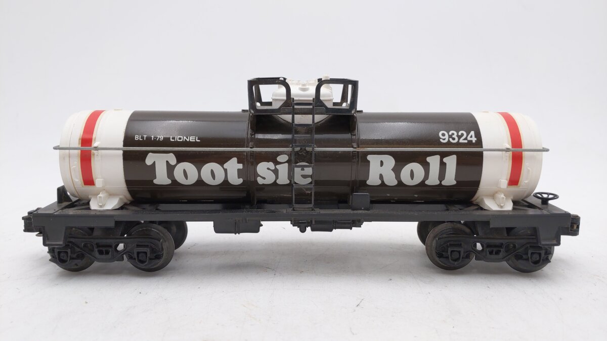 Lionel 6-9324 O Gauge Tootsie Roll Single Dome Tank Car VG/Box