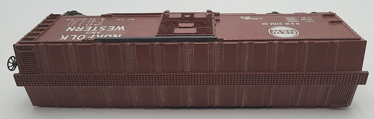 Lionel 6-9704 O Gauge Norfolk and Western Tuscan Boxcar VG/Box