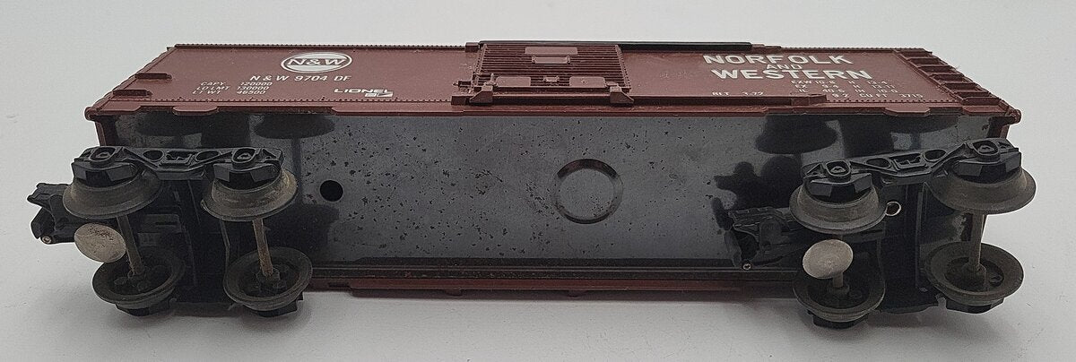 Lionel 6-9704 O Gauge Norfolk and Western Tuscan Boxcar VG/Box