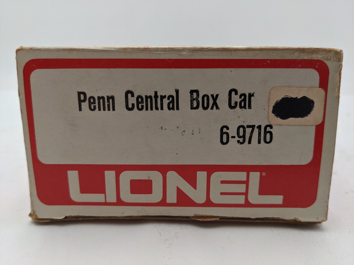 Lionel 6-9716 O Gauge Penn Central Boxcar EX/Box