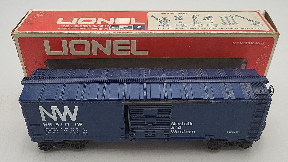 Lionel 6-9771 O Gauge Norfolk and Western Boxcar EX/Box