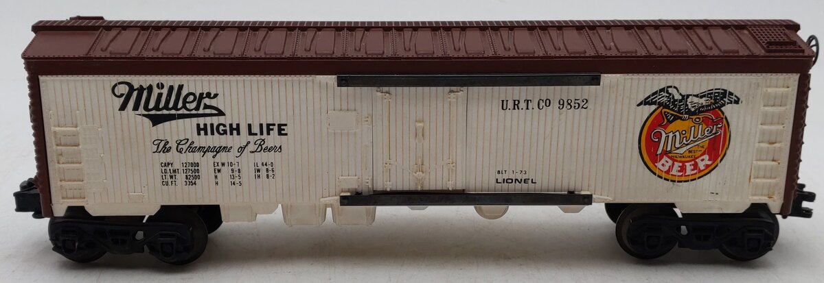 Lionel 6-9852 O Gauge Miller Beer Billboard Reefer Car VG
