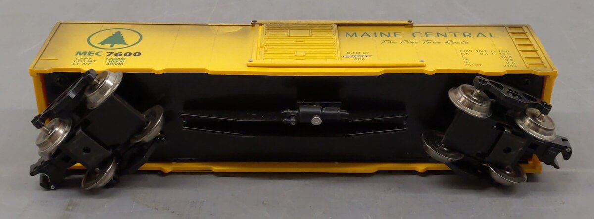 Menards 279-0869 O Maine Central Boxcar #7401 LN/Box