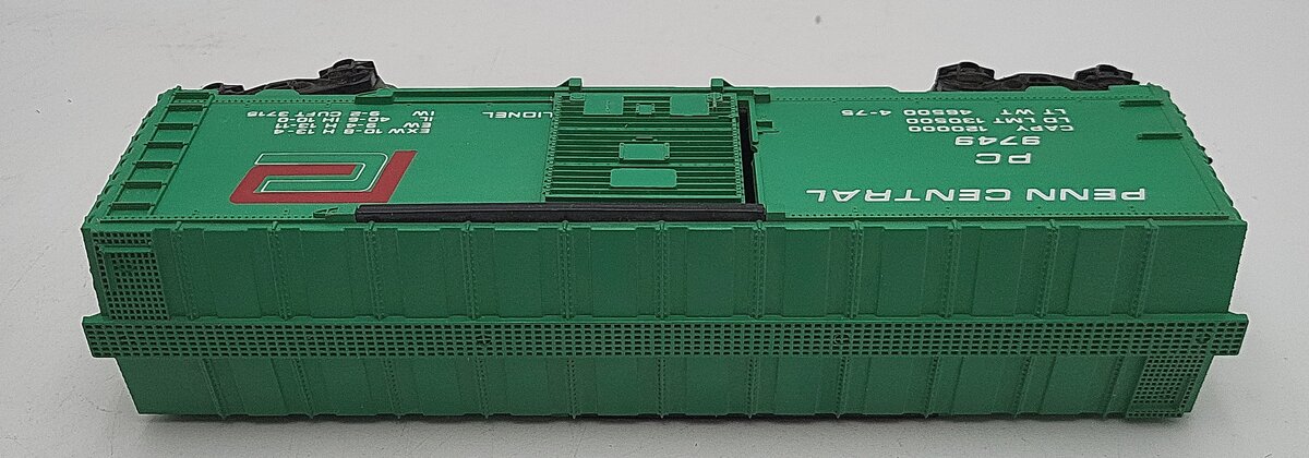 Lionel 6-9749 O Gauge Penn Central Boxcar #9749 VG/Box