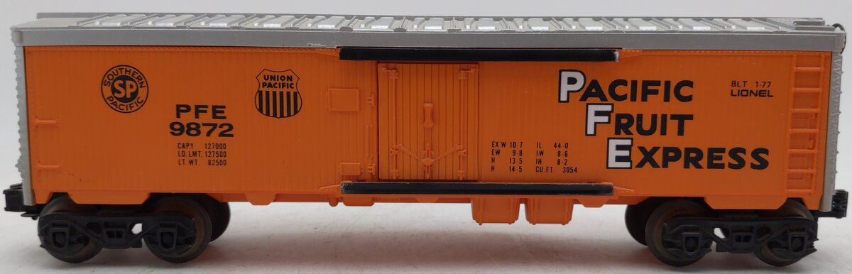 Lionel 6-9872 O Gauge Pacific Fruit Express Billboard Reefer Car EX/Box