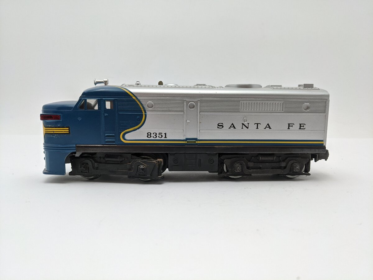 Lionel 6-8351 Santa Fe Blue & Silver Powered Alco A Unit EX