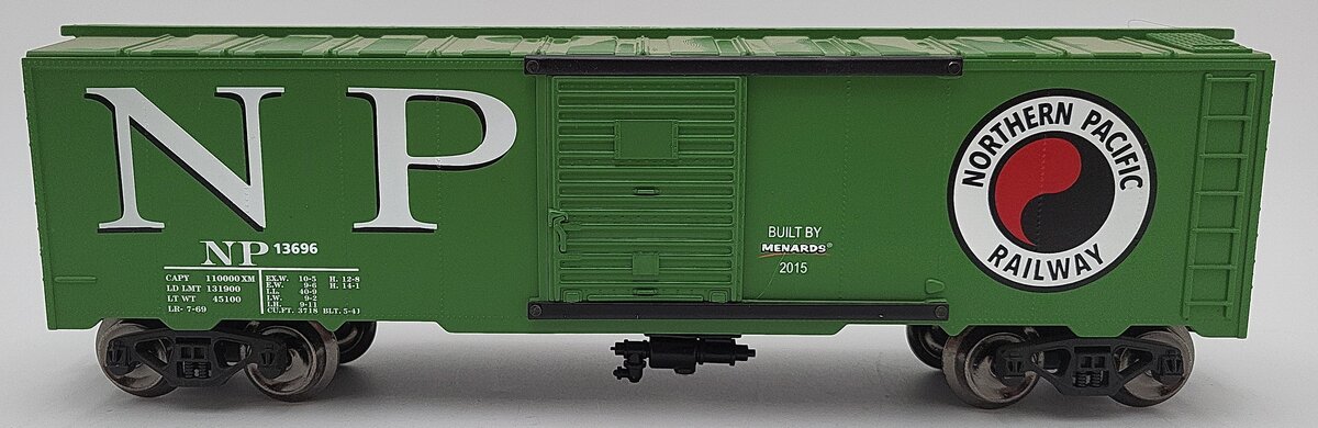Menards 279-2654 O Scale Nothern Pacific Railway EX/Box