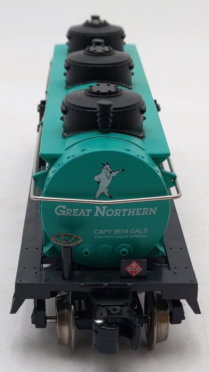Menards 279-2680 O Great Northern Oil Tanker #61546 EX/Box