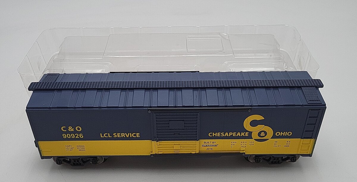 Menards 279-3067 Chesapeake & Ohio Boxcar #90926 LN/Box