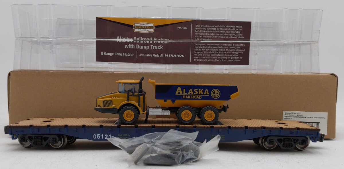Menards 279-3074 O Gauge Alaska Long Flatcar with Dump Truck #05121 EX/Box