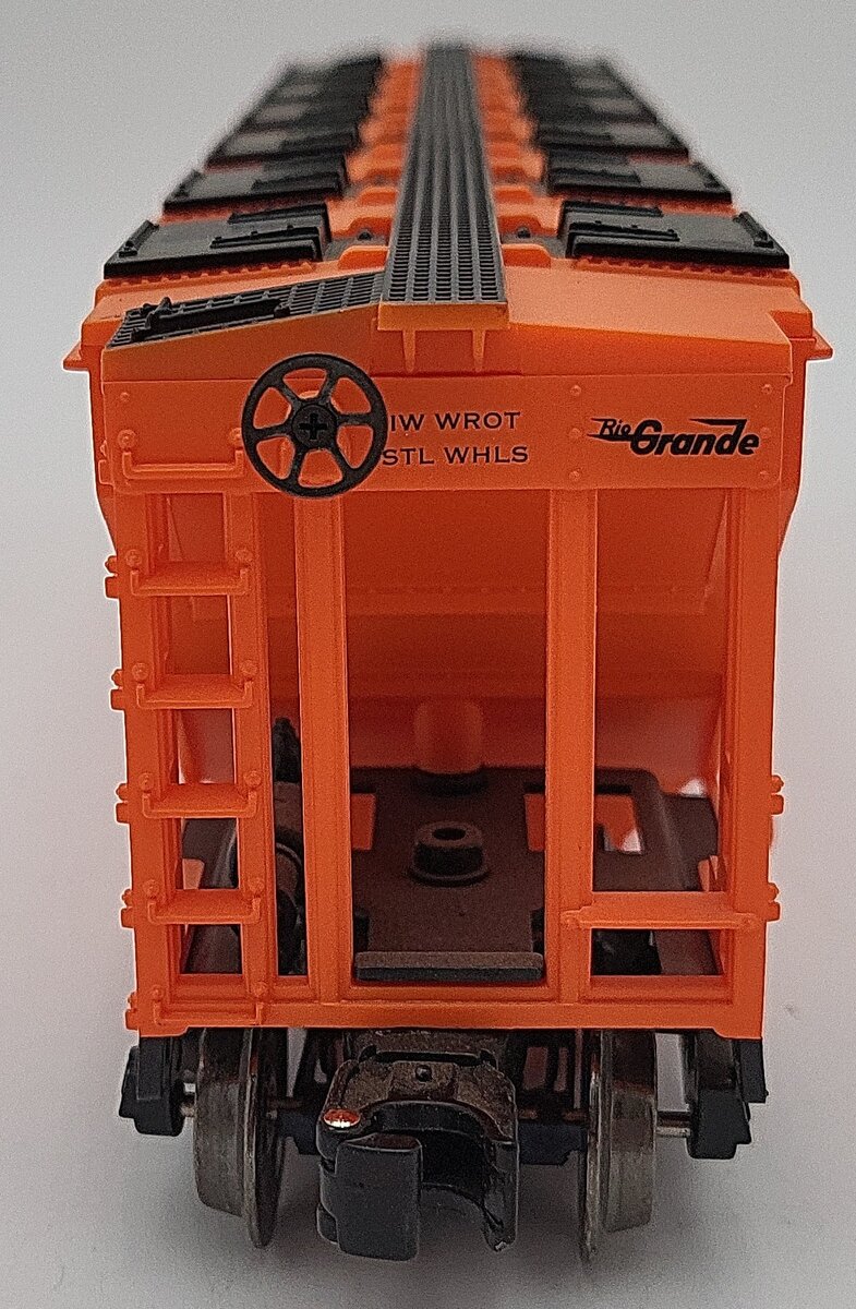 Menards 279-3582 O Gauge D&RGW 4-Bay Covered Hopper EX/Box