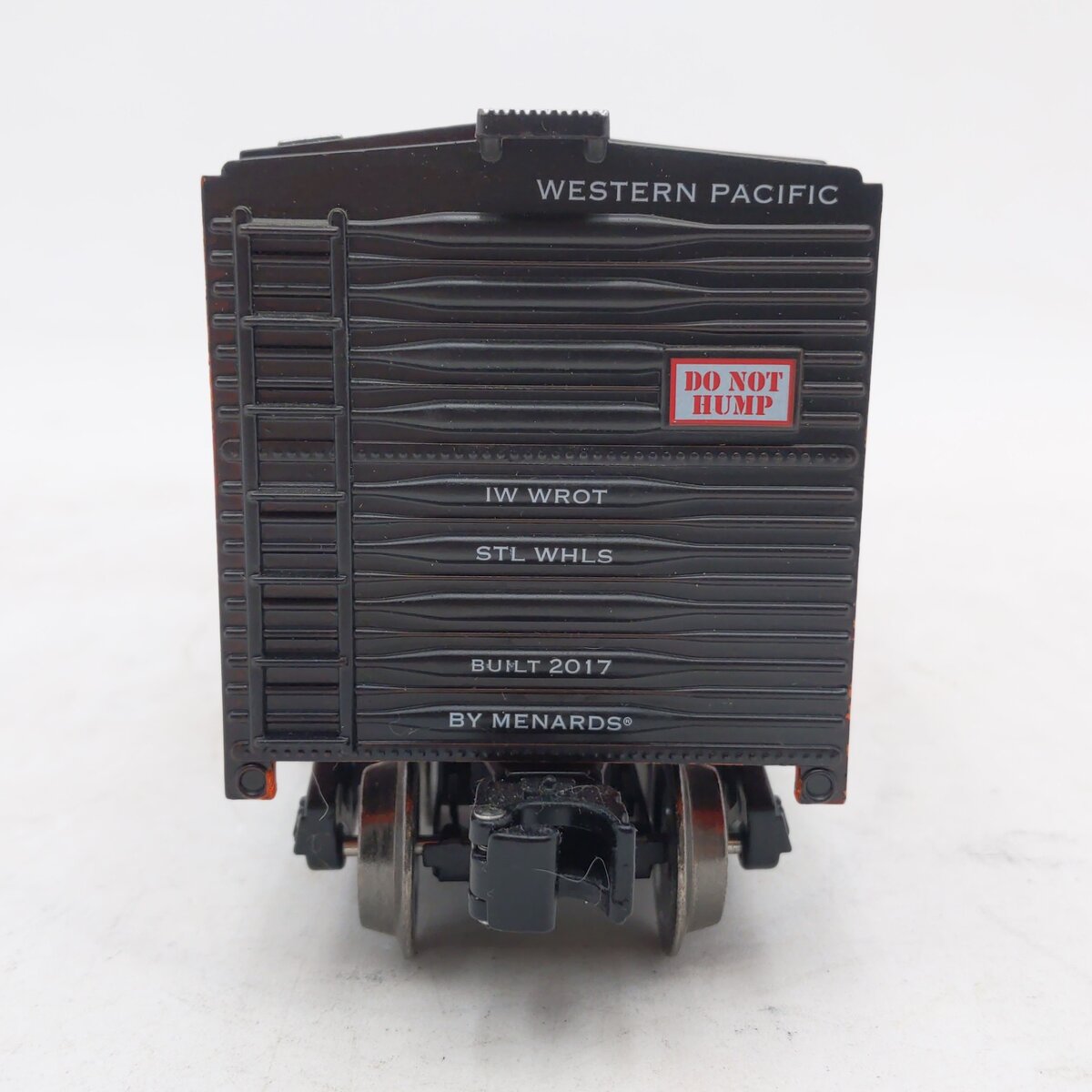 Menards 279-2654 O Western Pacific Boxcar #8621 LN