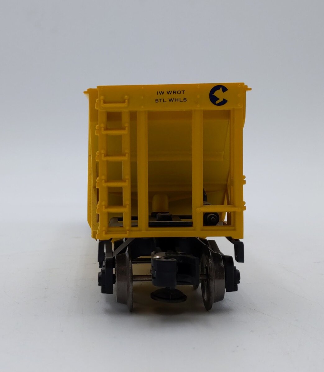 Menards 279-3855 O Gauge B&O Chessie System Hopper Car #7412 LN/Box