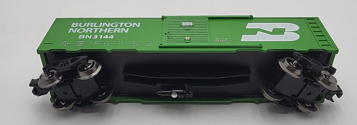 Menards 279-3826 O Gauge Burlington Northern Boxcar #3144 LN/Box