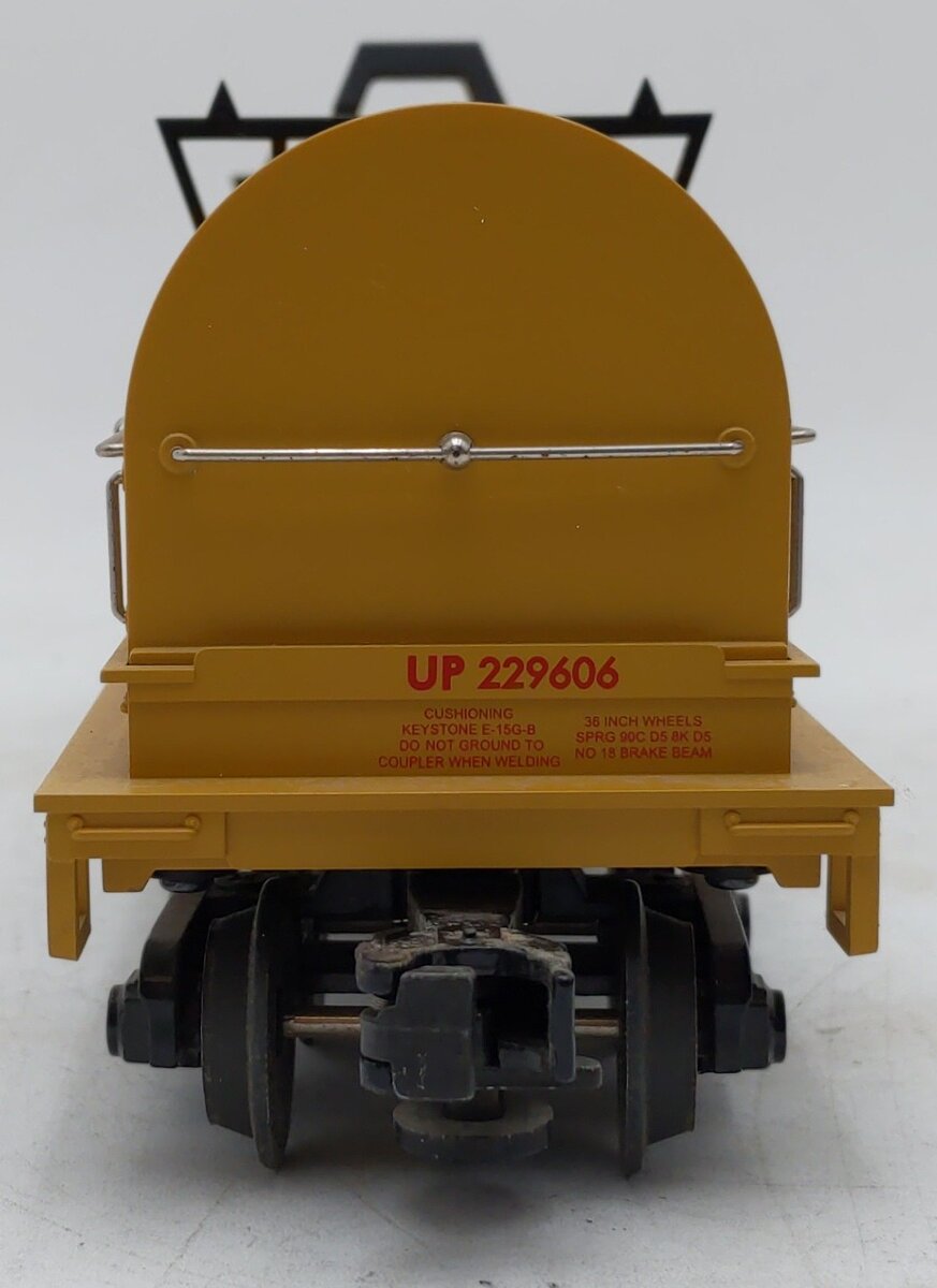 MTH 20-98204 O Gauge Union Pacific Steel Coil Car w/ Cover #229606 EX/Box