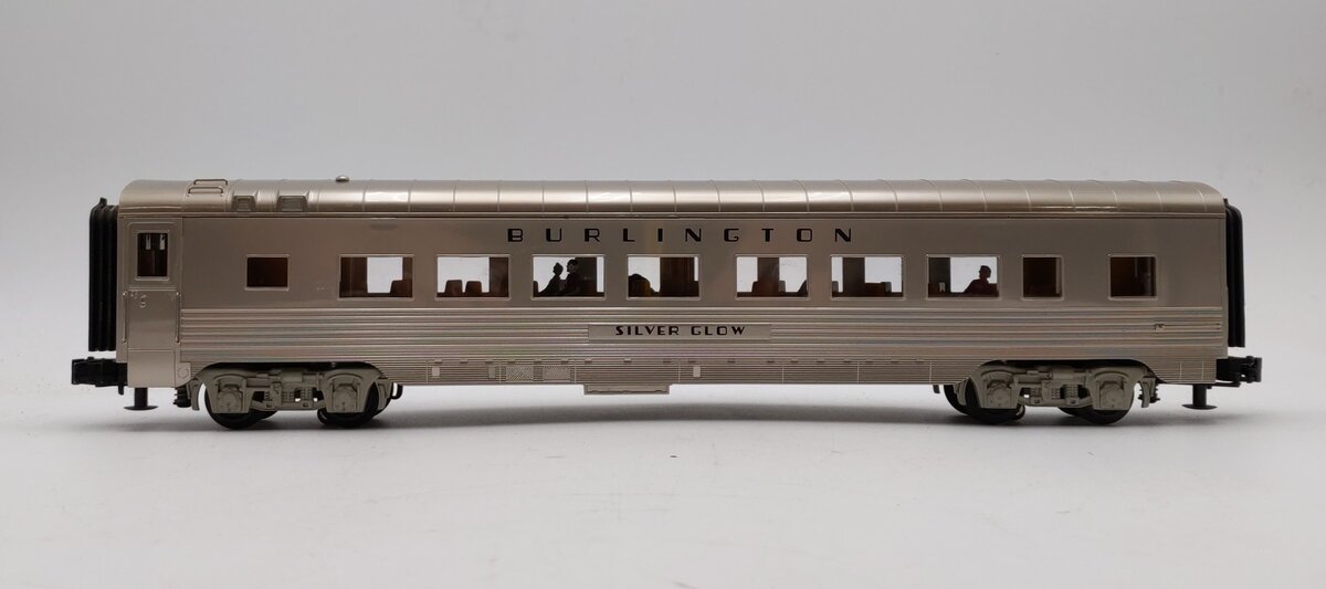 M.T.H. 30-68227 O Burlington 60' Streamlined Coach Car Silver Glow EX/Box