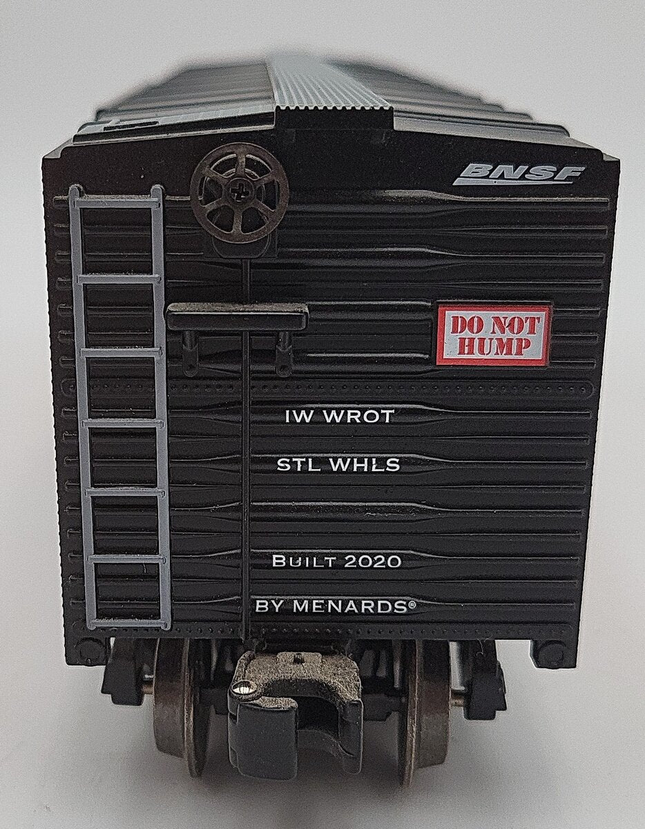 Menards 279-5786 O Gauge BNSF Boxcar EX/Box