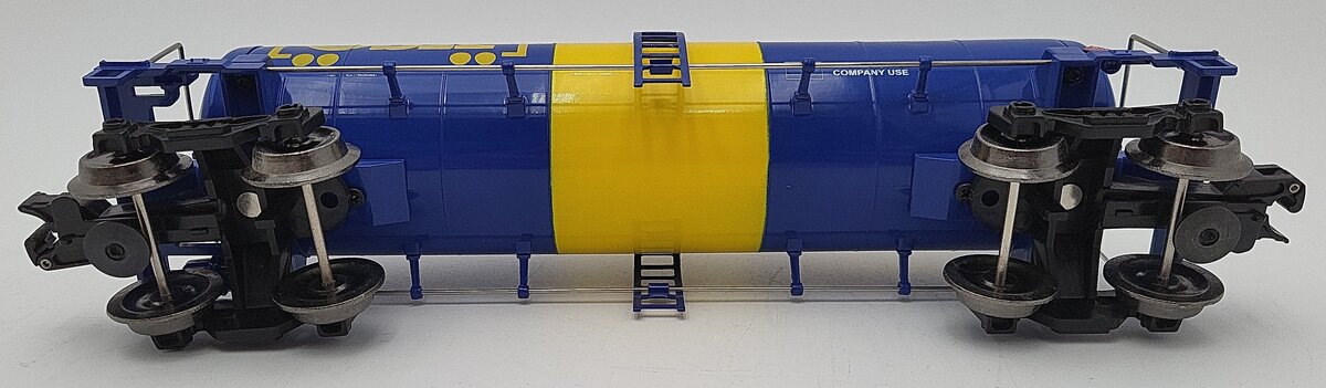 Menards 279-6732 O Gauge CSX Tanker Car EX/Box