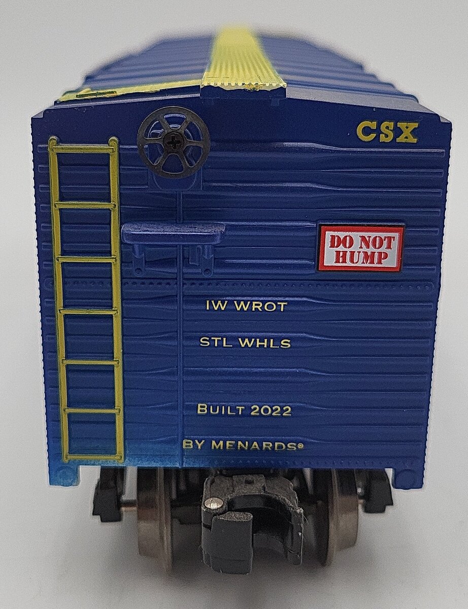 Menards 279-8739 O Gauge CSX Boxcar EX/Box