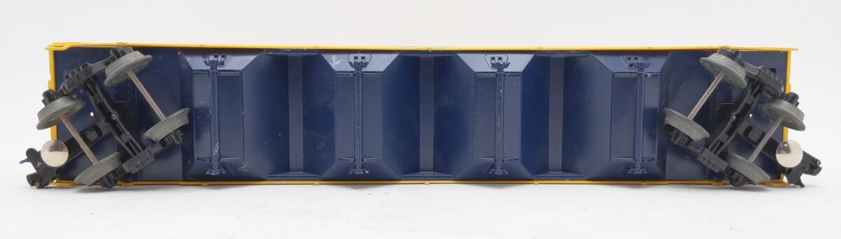Weaver U1704 O Gauge Chessie 4-Bay Centerflow Hopper Car #603716 EX/Box