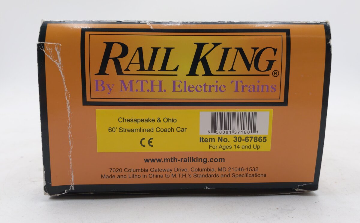 MTH 30-67865 O Chesapeake & Ohio 60' Streamlined Fluted-Side ABS Coach - 3-Rail EX/Box