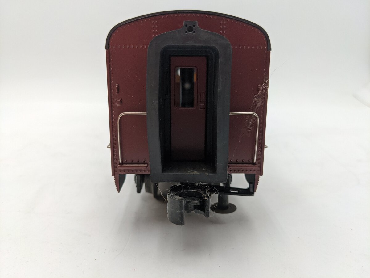 MTH 30-67975 O Pennsylvania 60' Streamlined Coach Car EX/Box