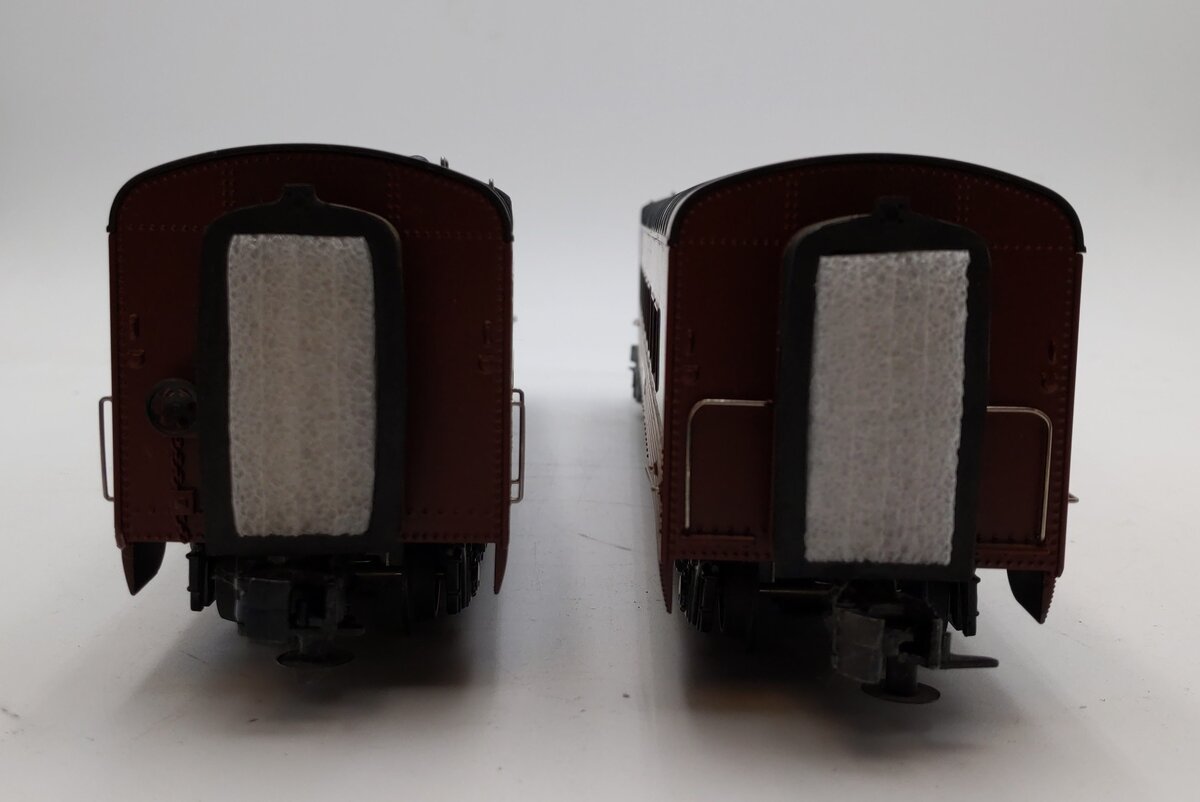 MTH 30-68091 O Pennsylvania 60' Streamlined Sleeper/Diner Set (Set of 2) LN/Box