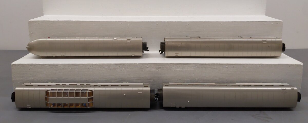 MTH 30-68225 O Gauge Burlington 4-Car 60' Streamlined Passenger Set EX/Box