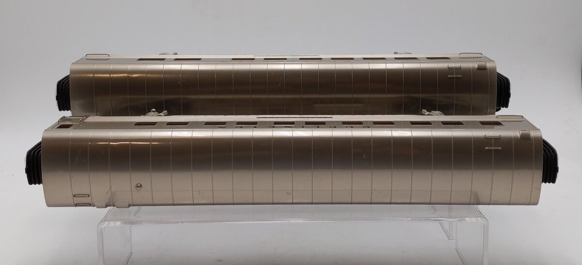 M.T.H. 30-68226 O Burlington 2-Car 60' Streamlined Sleeper/Diner Passenger Set NIB